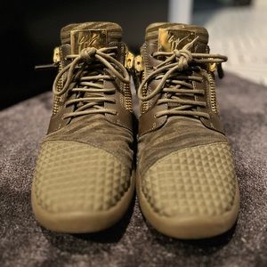 Giuseppe Zanotti Low top Army Green